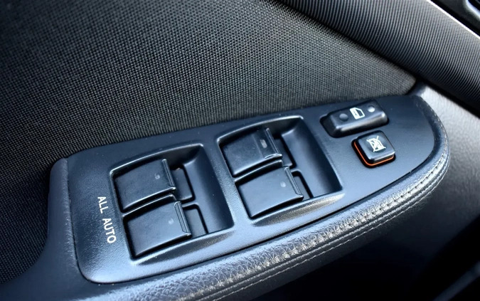 Toyota Avensis cena 18900 przebieg: 220000, rok produkcji 2006 z Elbląg małe 704